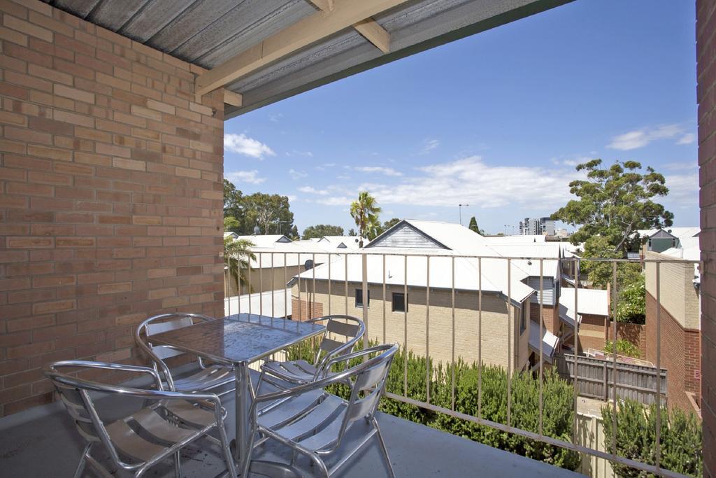 Burswood Lodge Apartments Perth Ruang foto